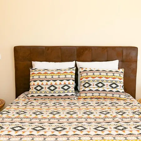 Dream With Private Pool 알고스